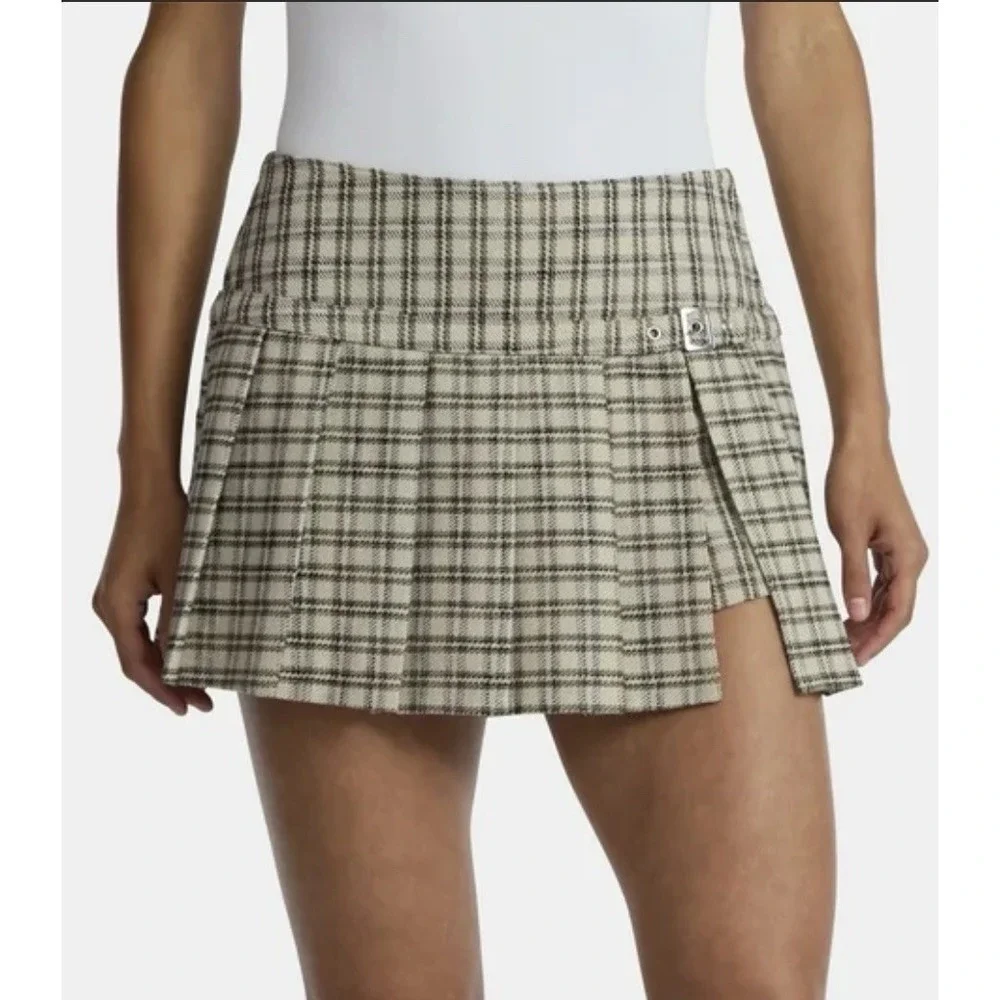Madden NYC Sz  Xs Wmn Pleated Plaid Mini Skort Beige‎ Brown